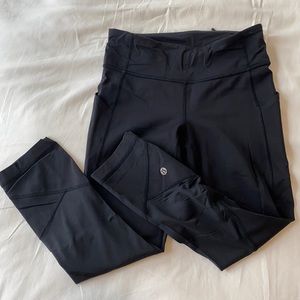 Lululemon Pacebreaker Crop Leggings, size 4